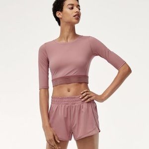 Aritzia the constant crop workout top